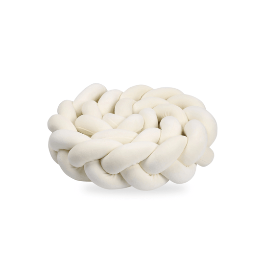 Beige geflochtene Bettumrandung